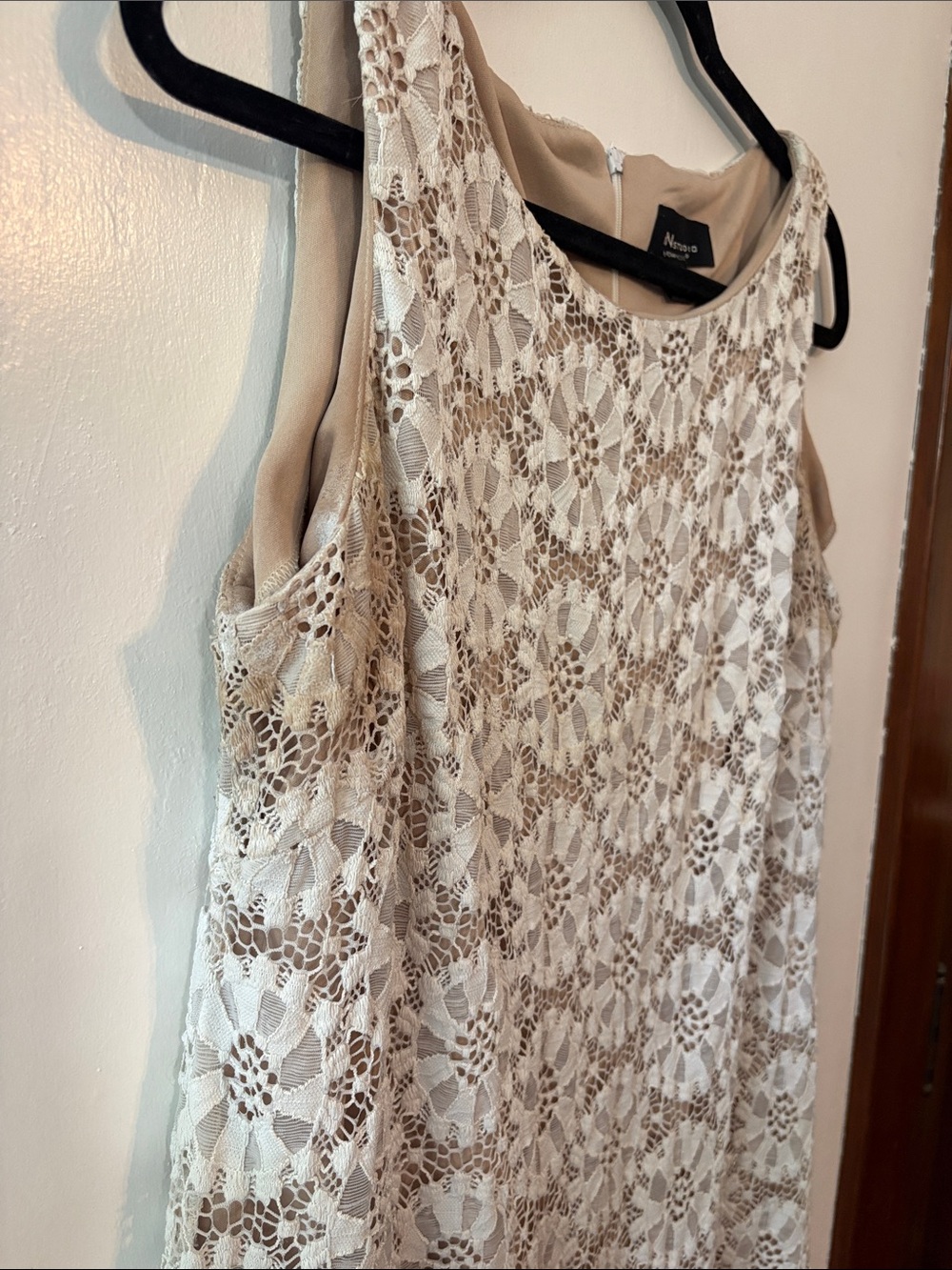 Cream Lace Sheath Dress Size 12 - Picture 9 of 9